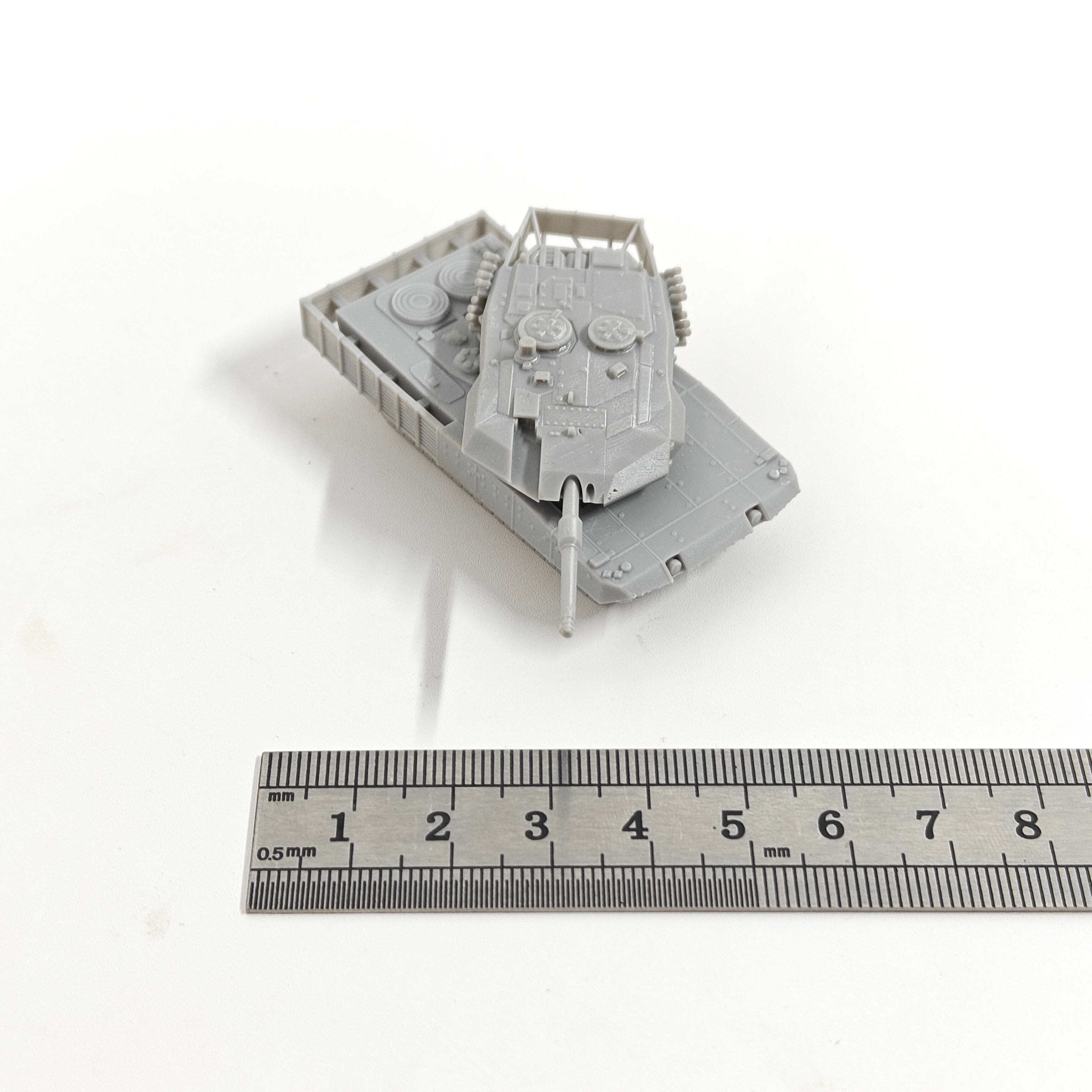 1/144 Scale Leopard Evolution  - огляд і ціна Model Kit Tank