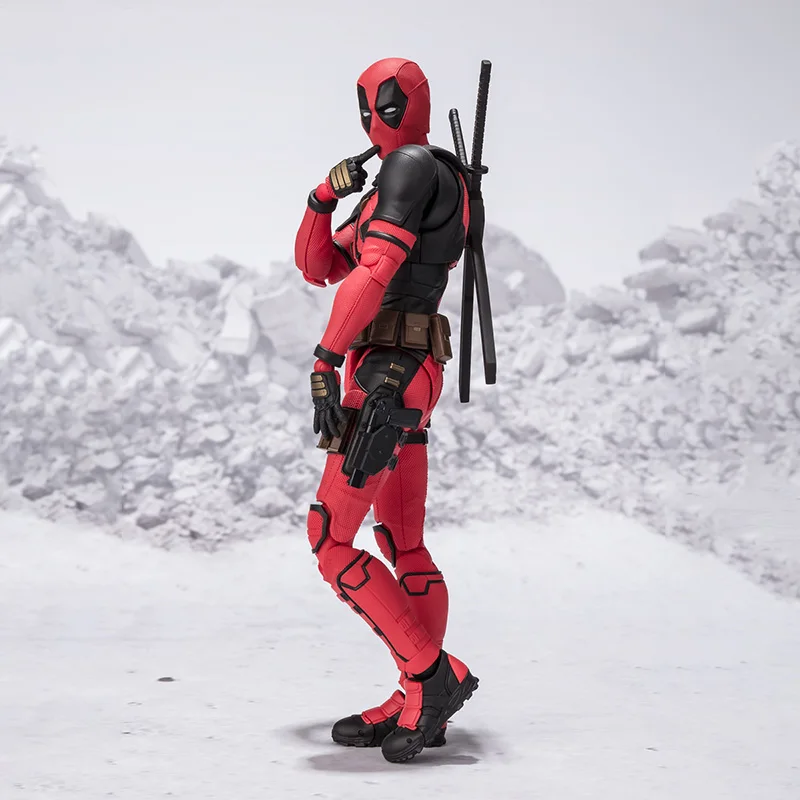 Original box Bandai SHF In sho - огляд і ціна Model Kit Wolverine