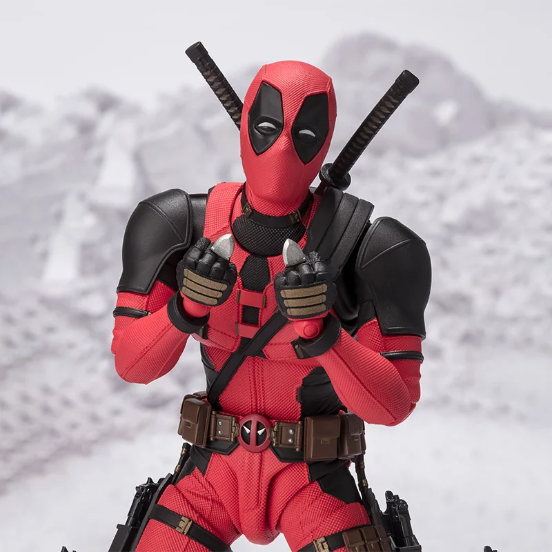 Original box Bandai SHF In sho - огляд і ціна Model Kit Wolverine