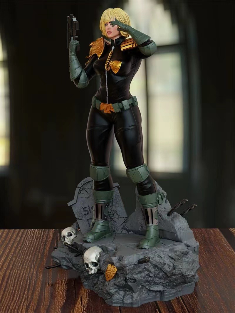 1/24 Scale Cassandra Anderson  - огляд і ціна Model Kit Quick