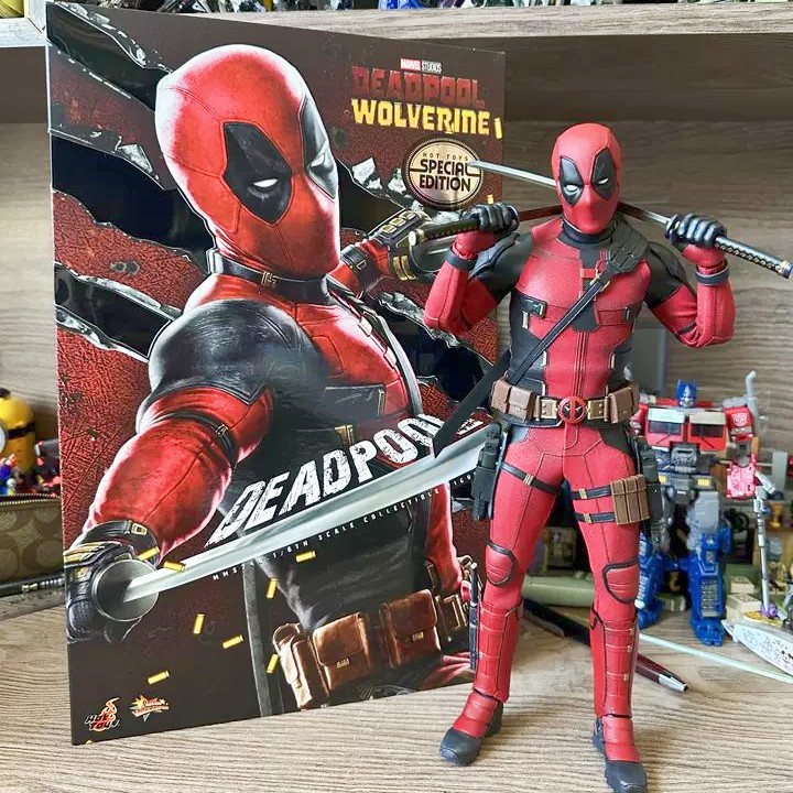 Hot Toys 1/6 Scale Marvel Ht D - огляд і ціна Model Kit Wolverine