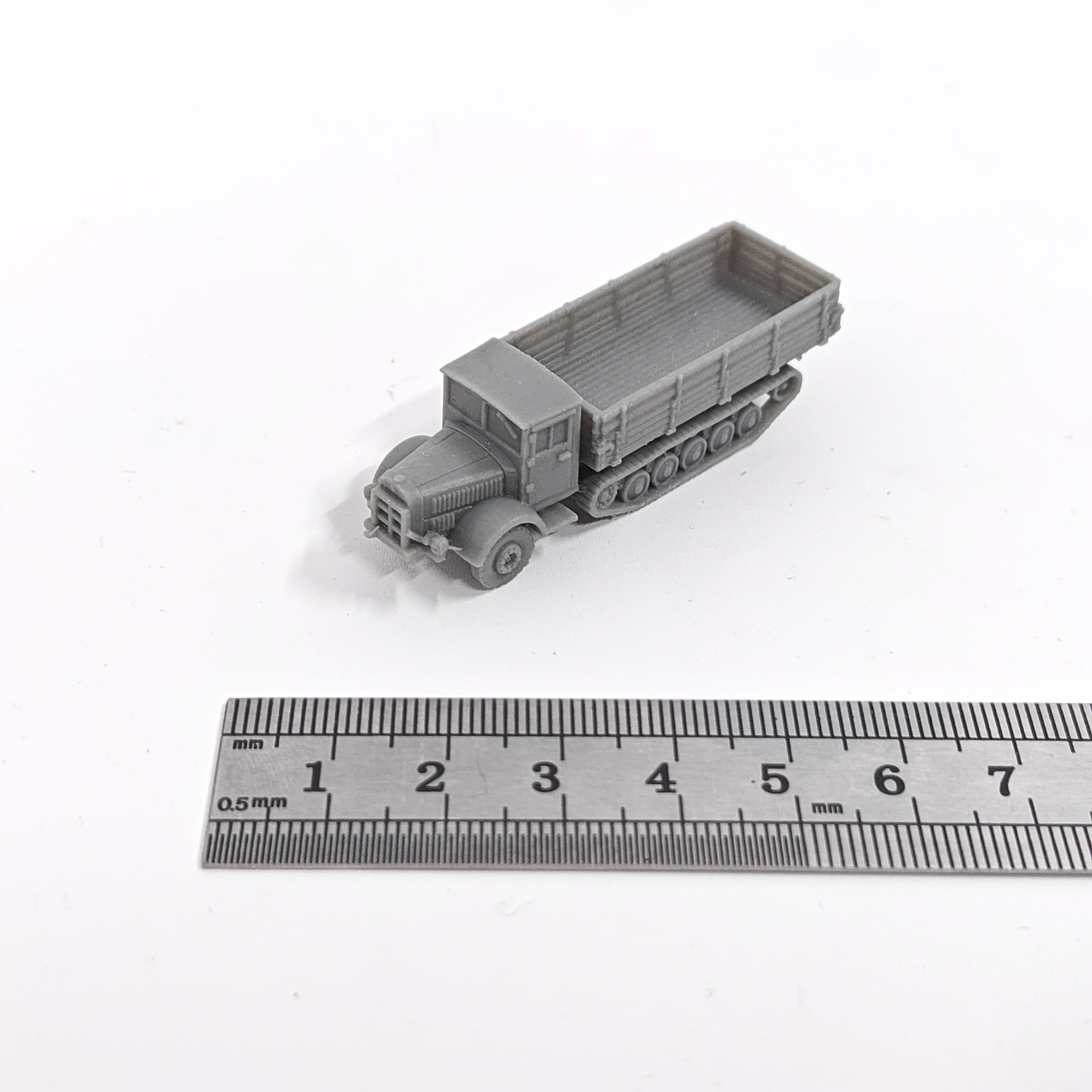 1/144 Scale L4500R MODEL KIT - огляд і ціна Model Kit Revell