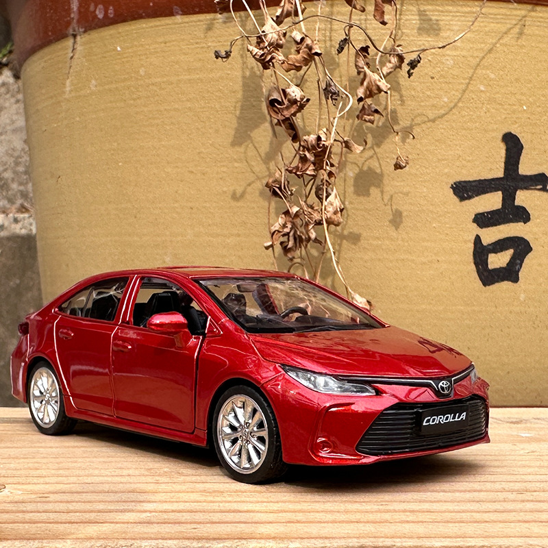 1:43 Toyota Corolla Alloy Car  - огляд і ціна Model Kit Volkswagen