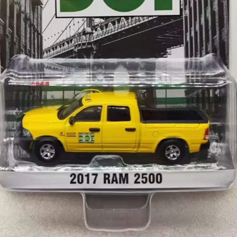 GreenLight 1:64 Scale 2017 RAM - огляд і ціна Model Kit Volkswagen