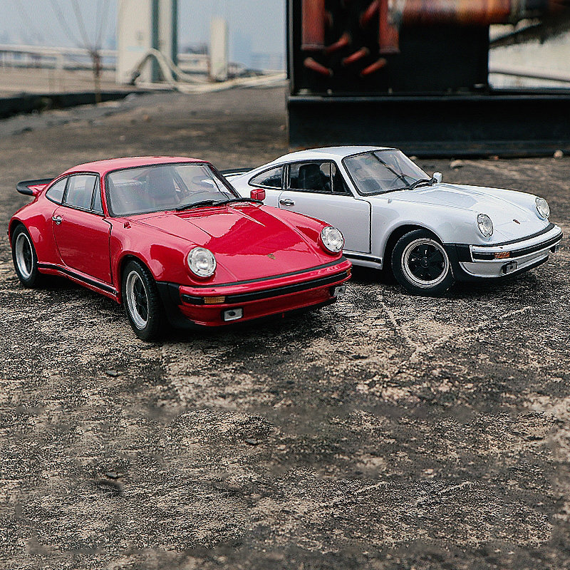 WELLY 1:24 Porsche 911 Turbo 3 - огляд і ціна Model Kit Volkswagen