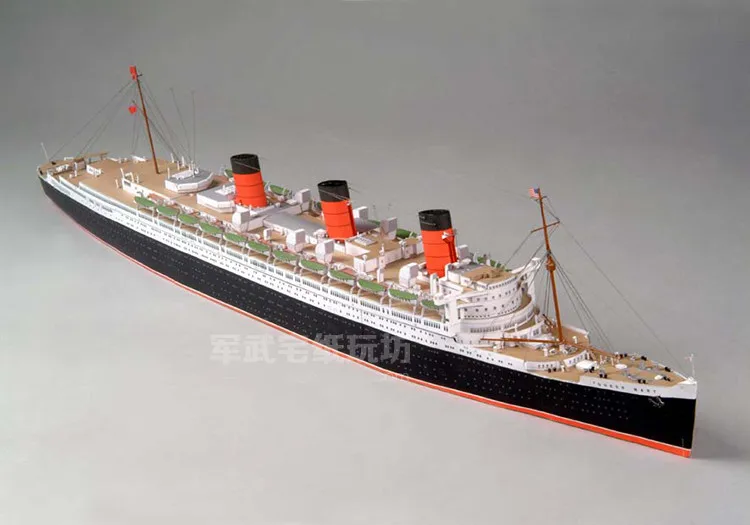 1:400 Scale British Royal Mail - огляд і ціна Model Kit Queen Mary