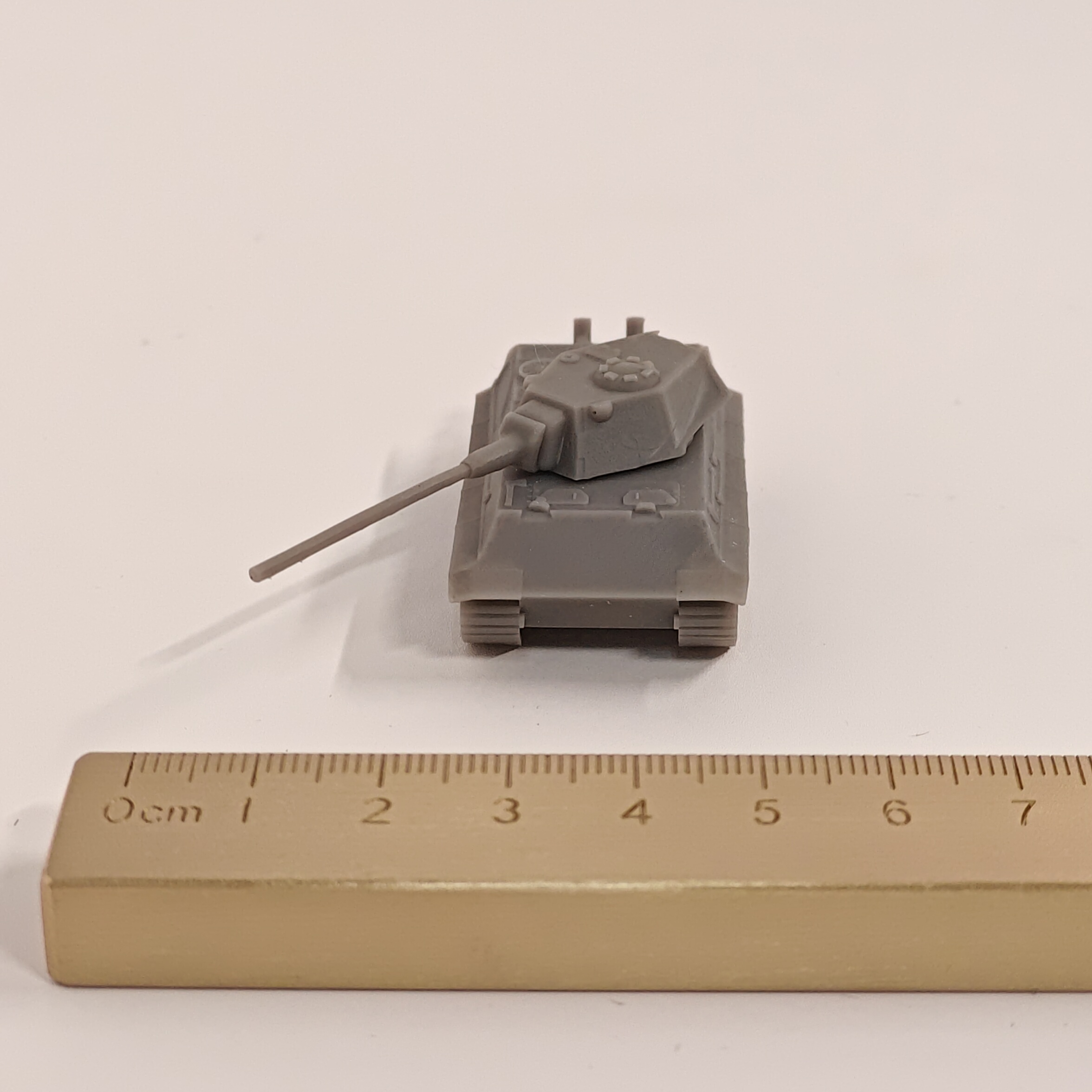 1/144 Scale E50 TANK MODEL KIT - огляд і ціна Model Kit Revell